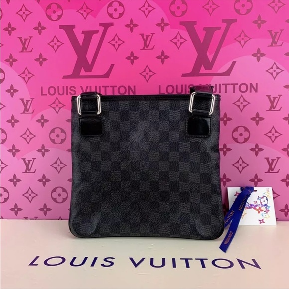 Authentic Louis Vuitton Thomas Damier Graphite Crossbody PM RI3173 France Bag - Picture 4 of 12